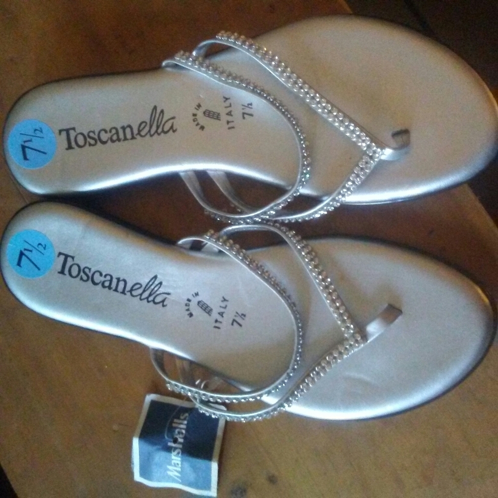Sandals new with tags
